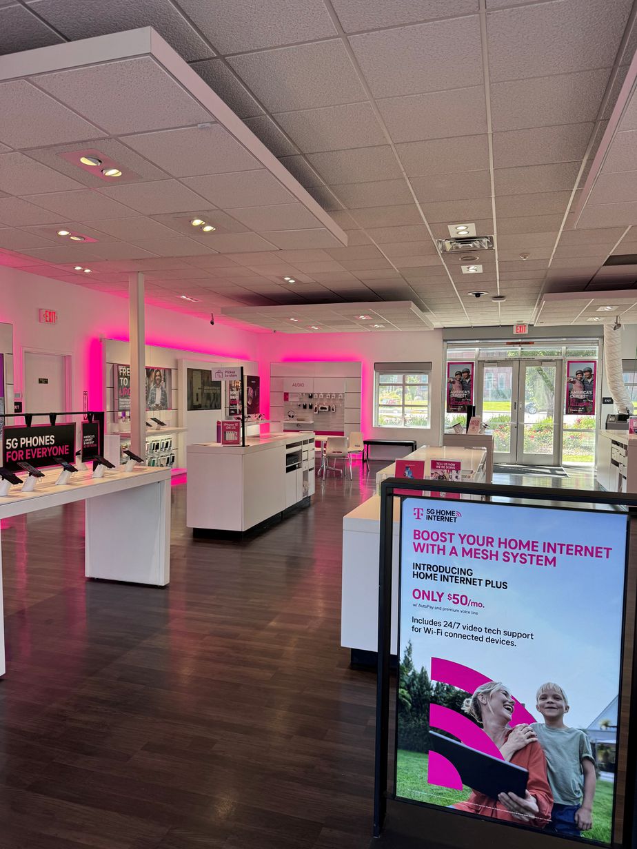 Interior photo of T-Mobile Store at 3500 S & 3600 W, West Valley City, UT