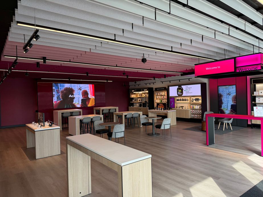  Interior photo of T-Mobile Store at NW 57th Ave & NW 176th St, Hialeah, FL 