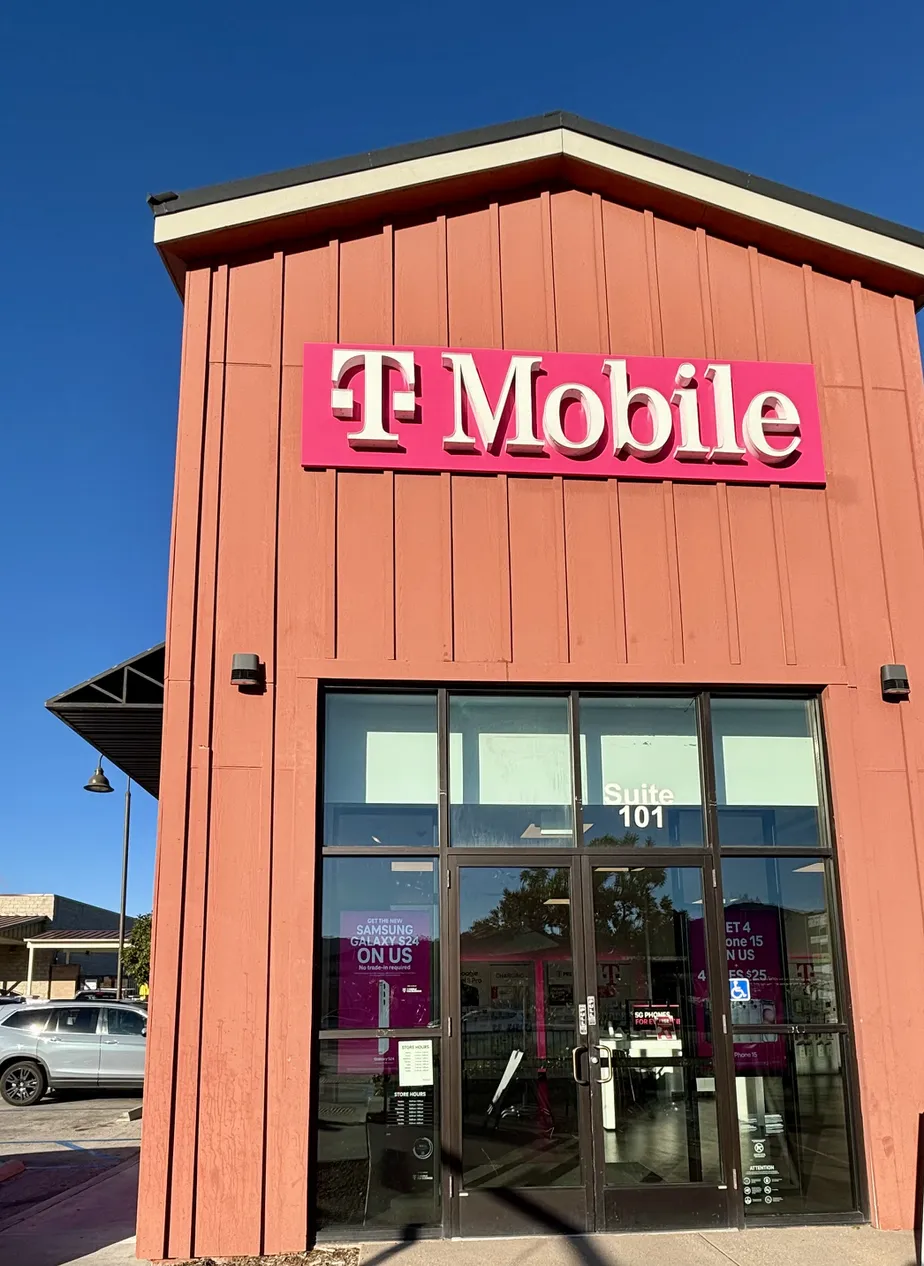  Exterior photo of T-Mobile Store at E Hwy 246 & Freear Dr, Buellton, CA 