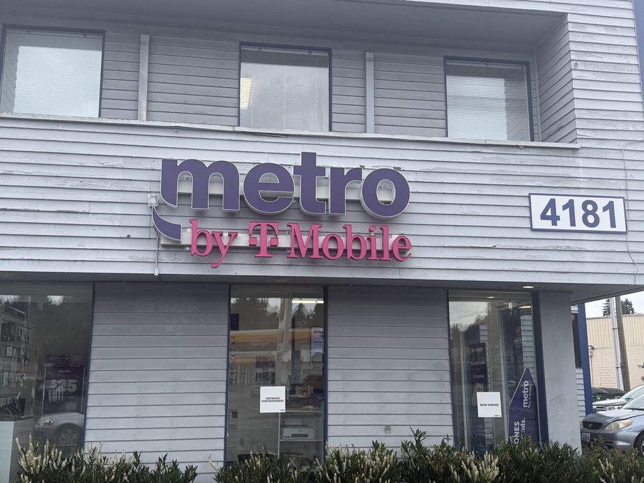 Metro by T-Mobile 4181 WHEATON WAY - 4181 WHEATON WAY 