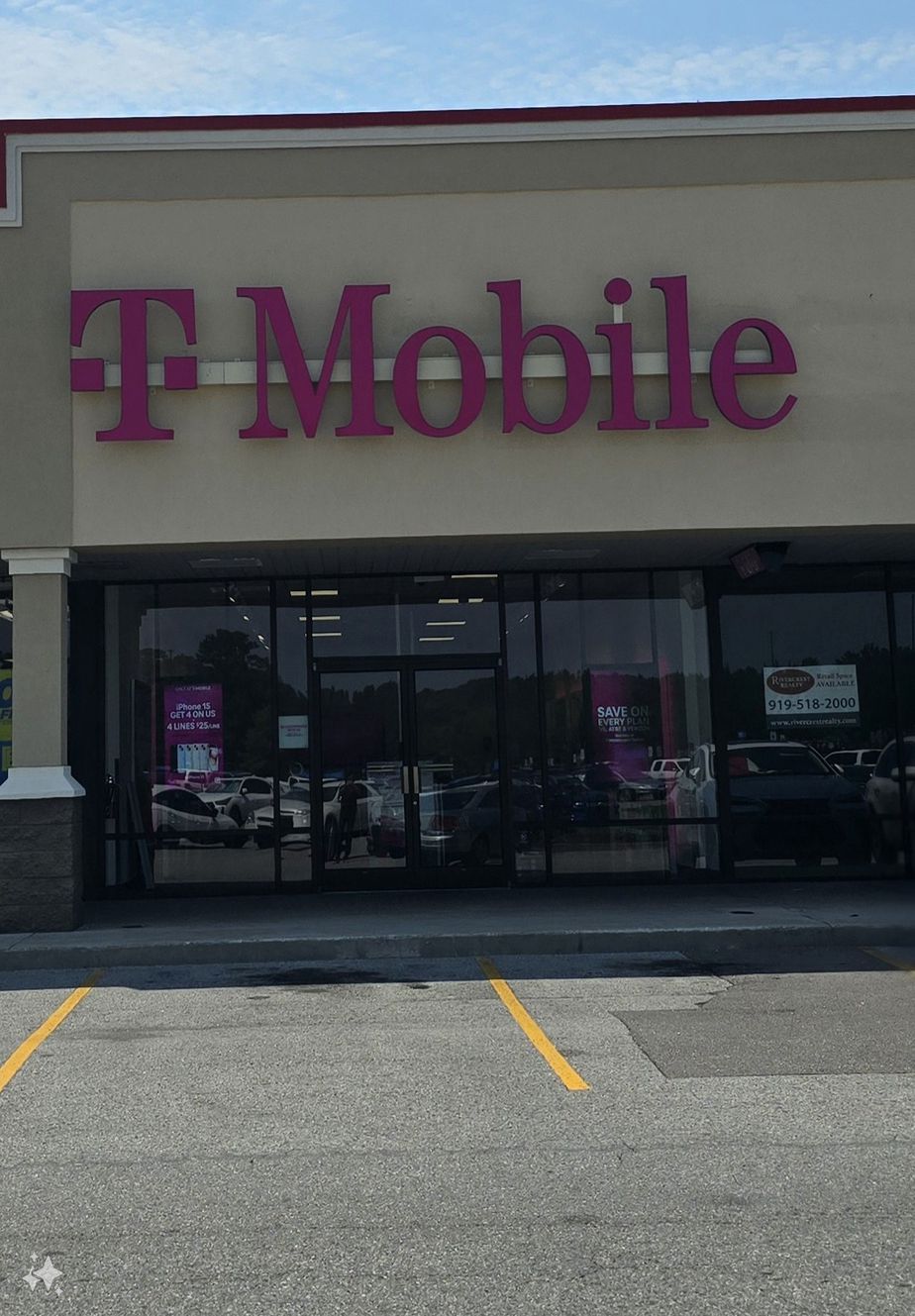 Exterior photo of T-Mobile Store at N Howe St & River Rd Se, Southport, NC