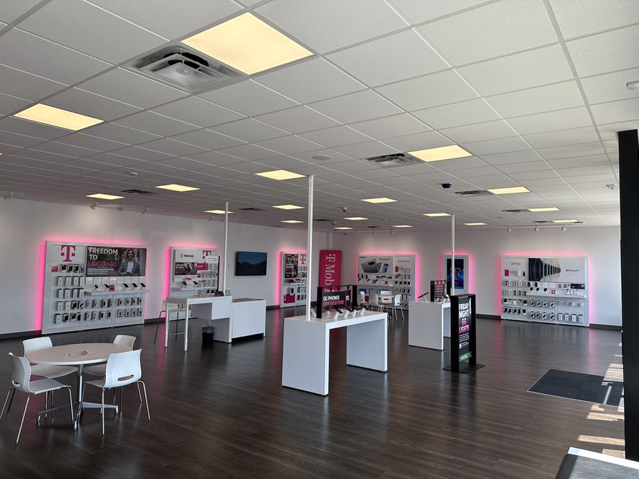 Interior photo of T-Mobile Store at Cherokee Dr & Walmart Dr, Marshall, MO