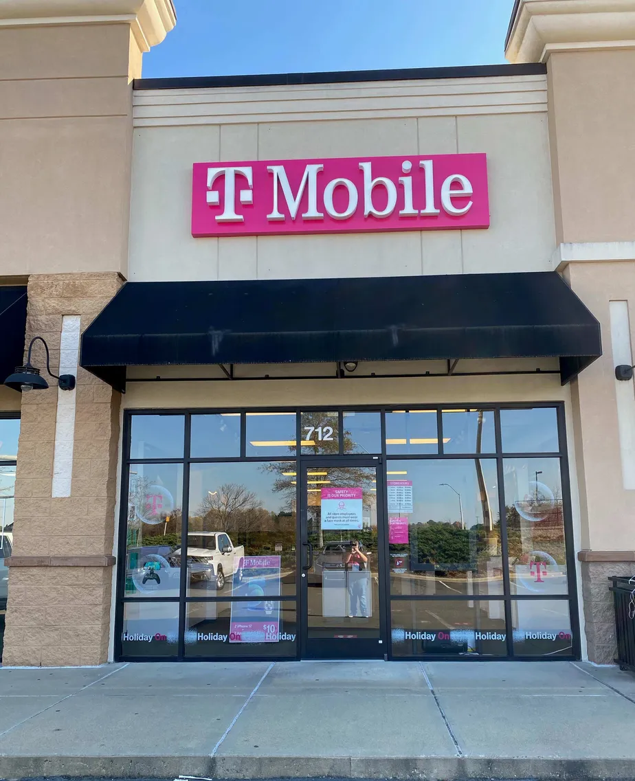 Exterior photo of T-Mobile store at N Judd Pkwy Ne & E Broad St, Fuquay Varina, NC
