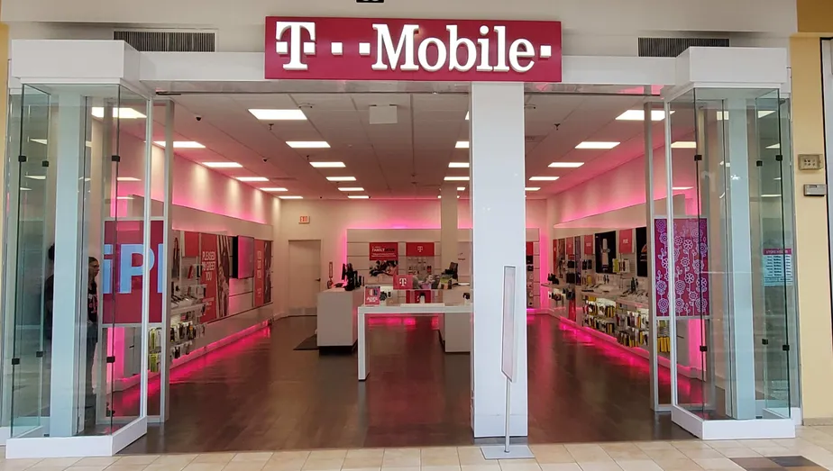 Exterior photo of T-Mobile store at The Mall At Whitney Field, Leominster, MA