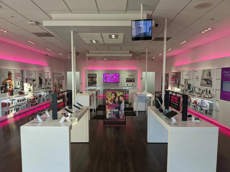  Interior photo of T-Mobile Store at RiverCity, Jacksonville, FL 