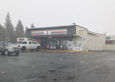 Image gallery for 7-Eleven