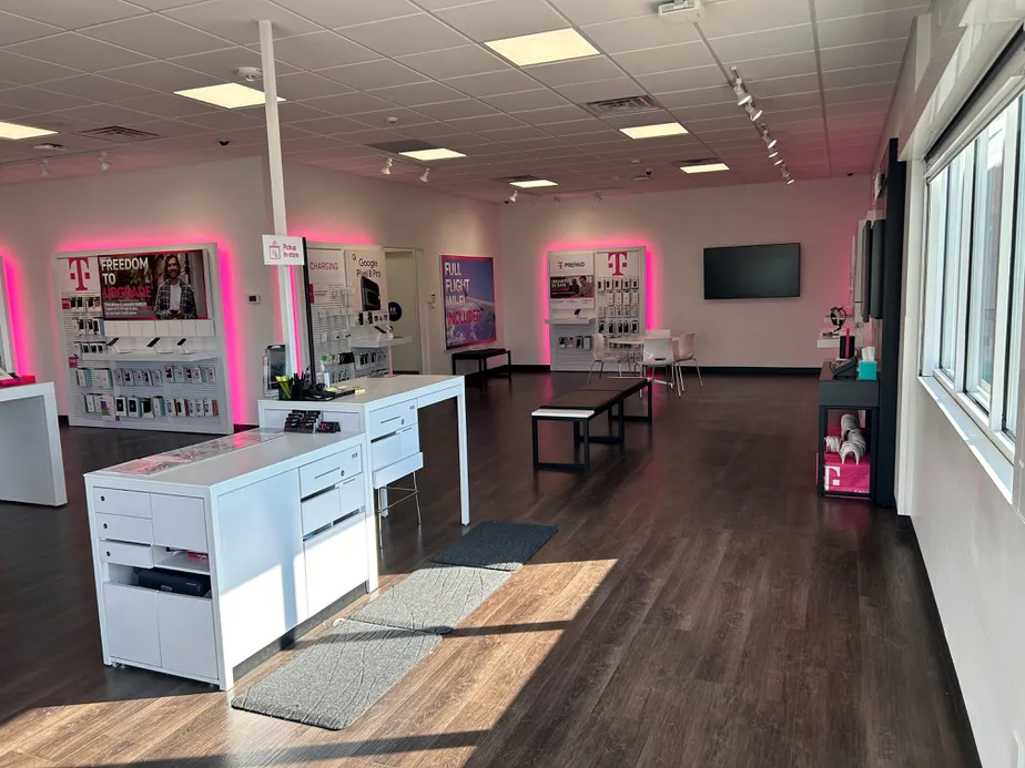  Interior photo of T-Mobile Store at River & Camp, East Peoria, IL 