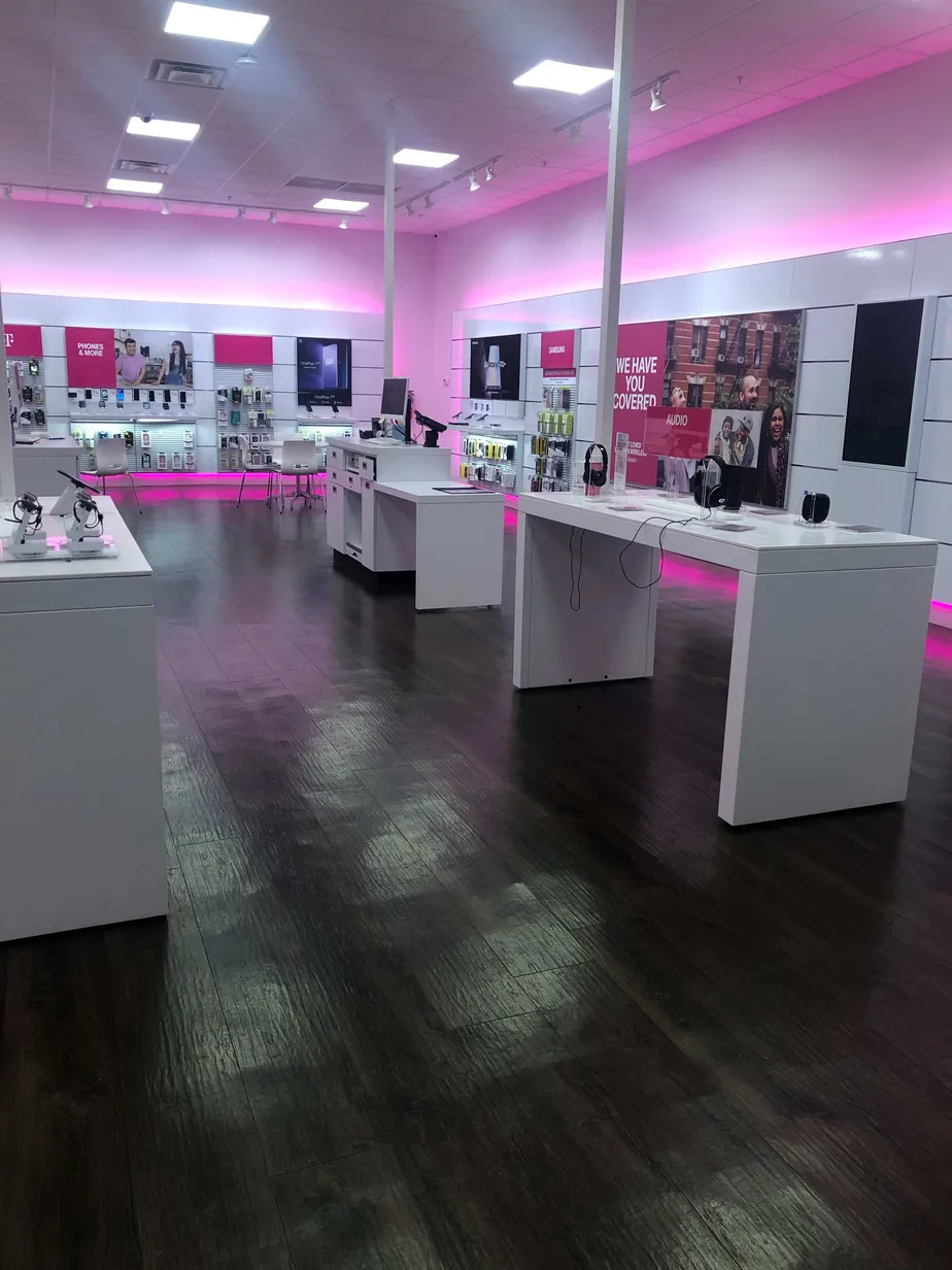 Interior photo of T-Mobile Store at Northpark Mall 4, Joplin, MO