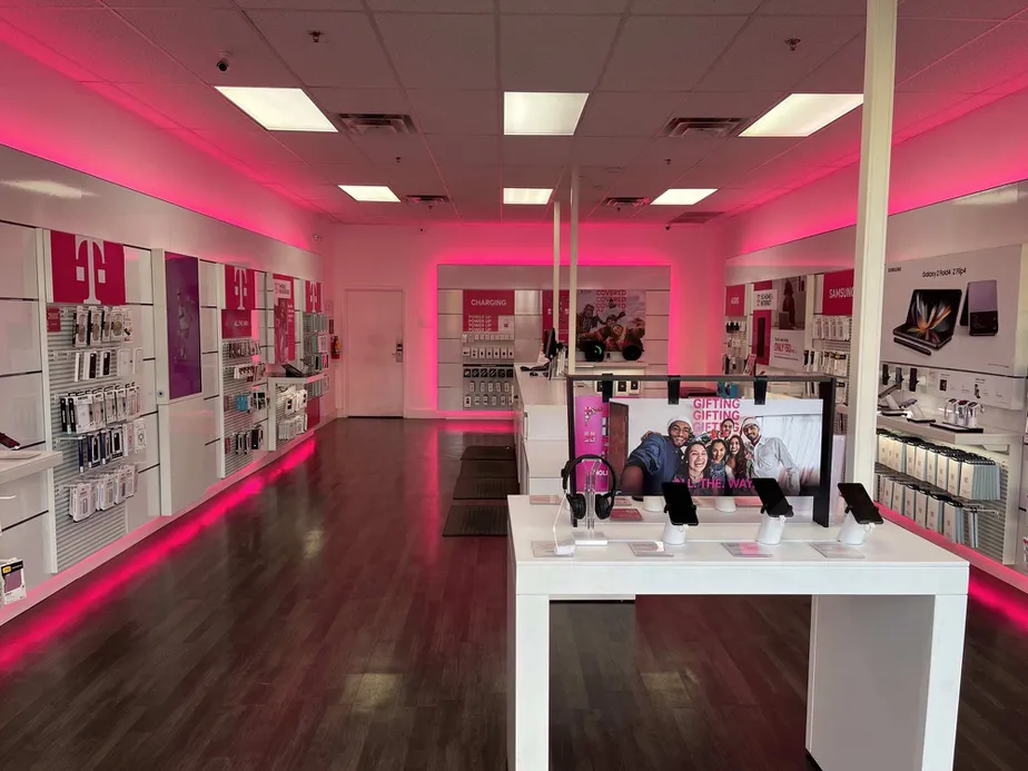  Interior photo of T-Mobile Store at Combs & Gantzel, San Tan Valley, AZ 