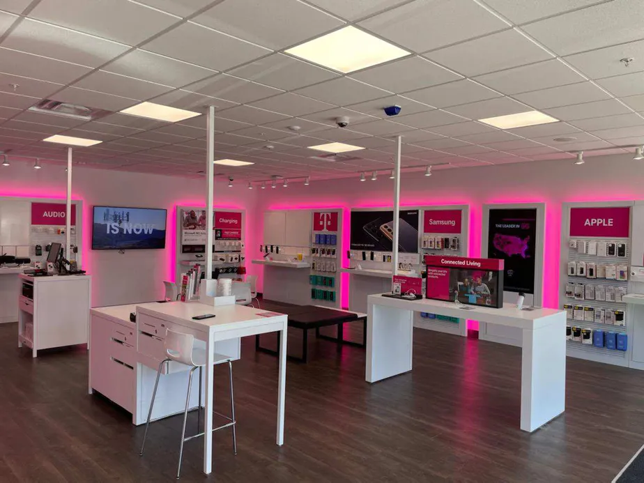 Interior photo of T-Mobile Store at Broadway & Vigo, Eureka, CA
