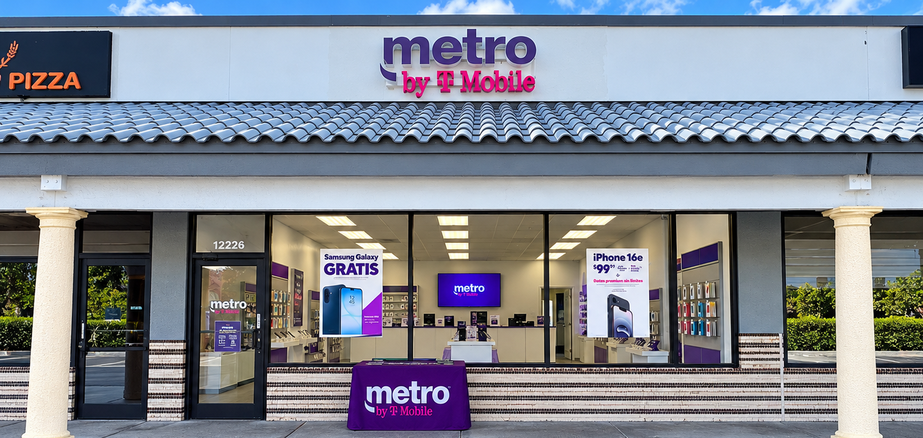 Metro by T-Mobile 12226 SW 8Th Street - 12226 SW 8Th Street 