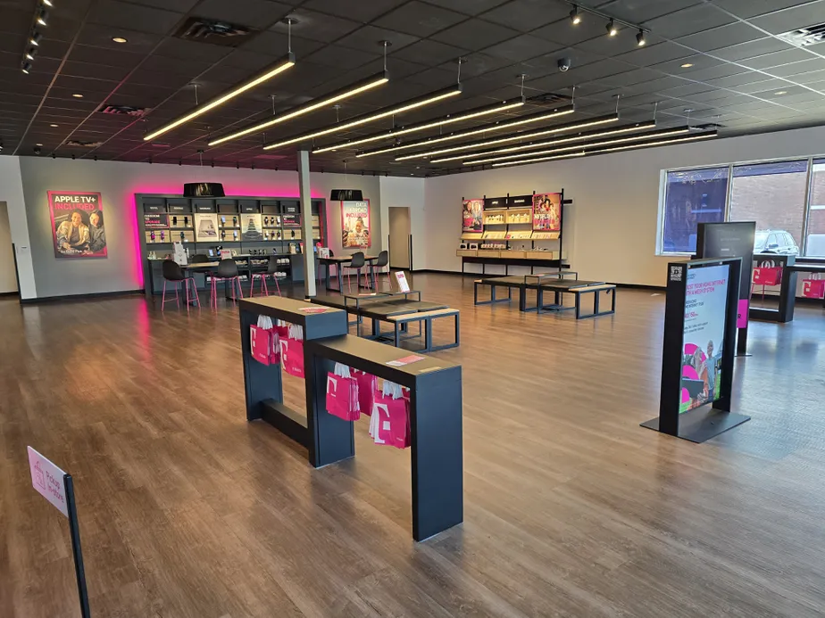  Interior photo of T-Mobile Store at RT 10 Morris Plains, Morris Plains, NJ 
