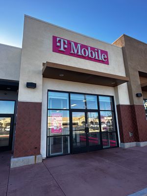 Image gallery for T-Mobile Highland Springs & I-10