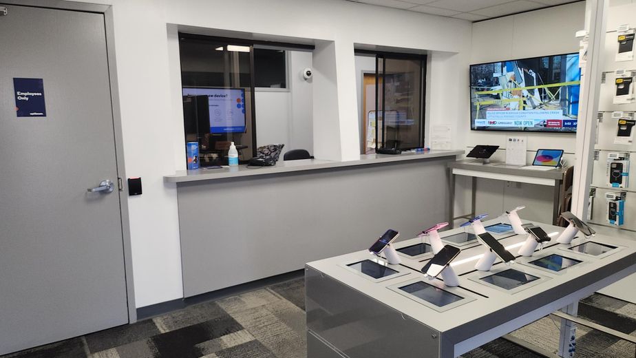  Sparta 8454 Inside Store.jpg 