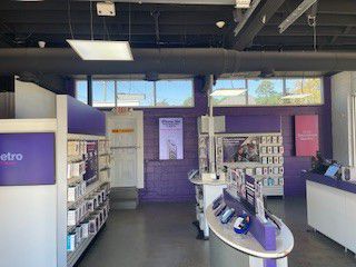 Metro by T-Mobile 3451 Dogwood Dr - 3451 Dogwood Dr 