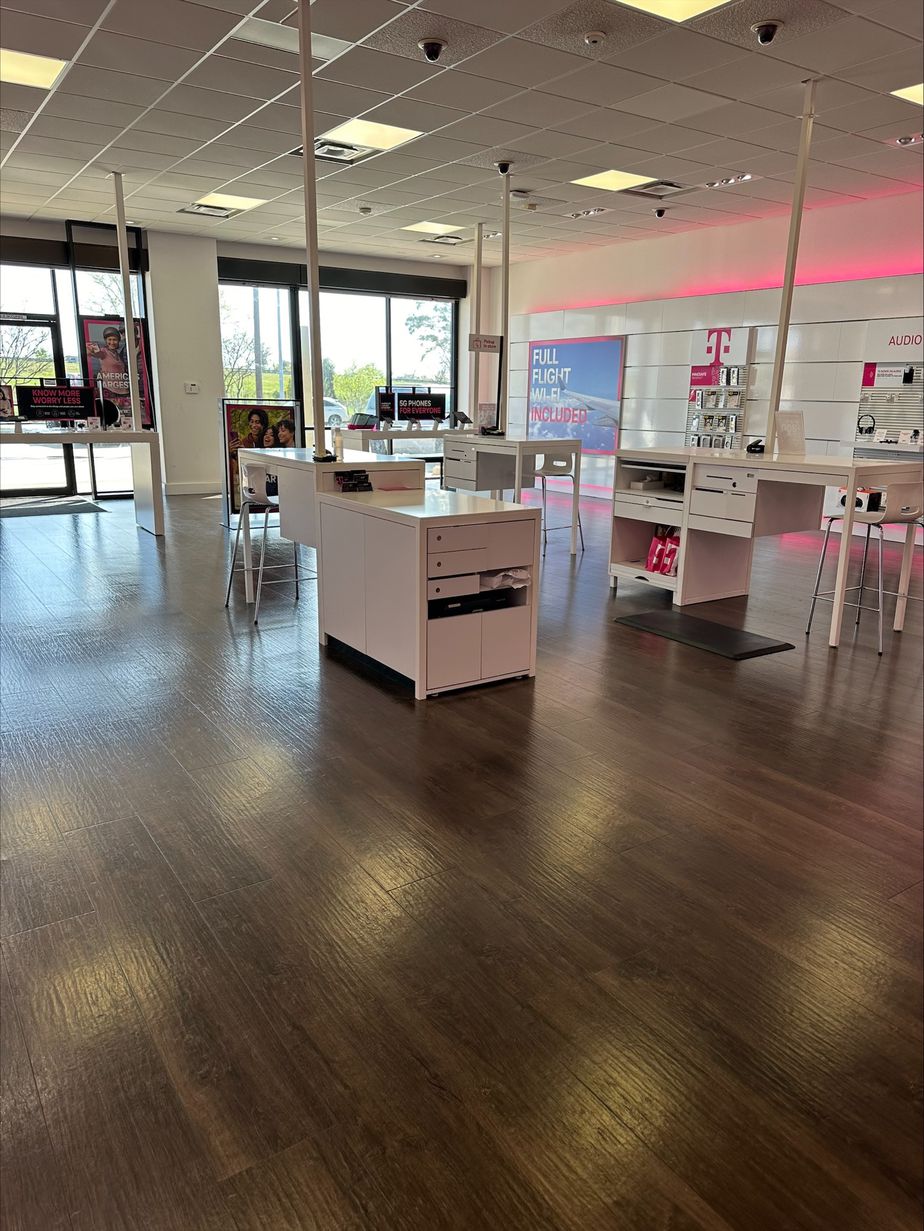 Interior photo of T-Mobile Store at Prien Lake Rd & Lake St, Lake Charles, LA