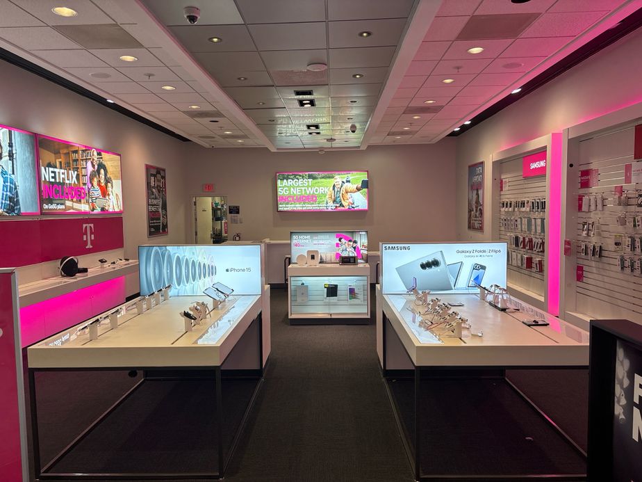 Interior photo of T-Mobile Store at Coastal Grand Mall, Myrtle Beach, SC