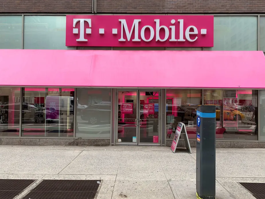 Exterior photo of T-Mobile store at 8th Ave & 52nd St., New York, NY