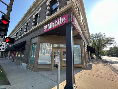T-Mobile Authorized Retailer