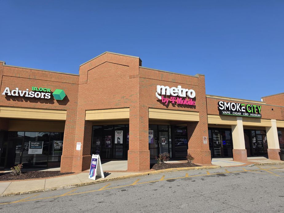 Metro by T-Mobile 238 Tom Hill SR Blvd - 238 Tom Hill SR Blvd 