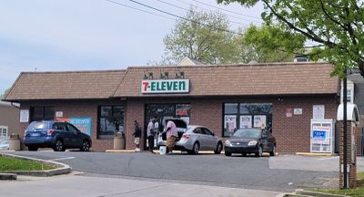 Image gallery for 7-Eleven