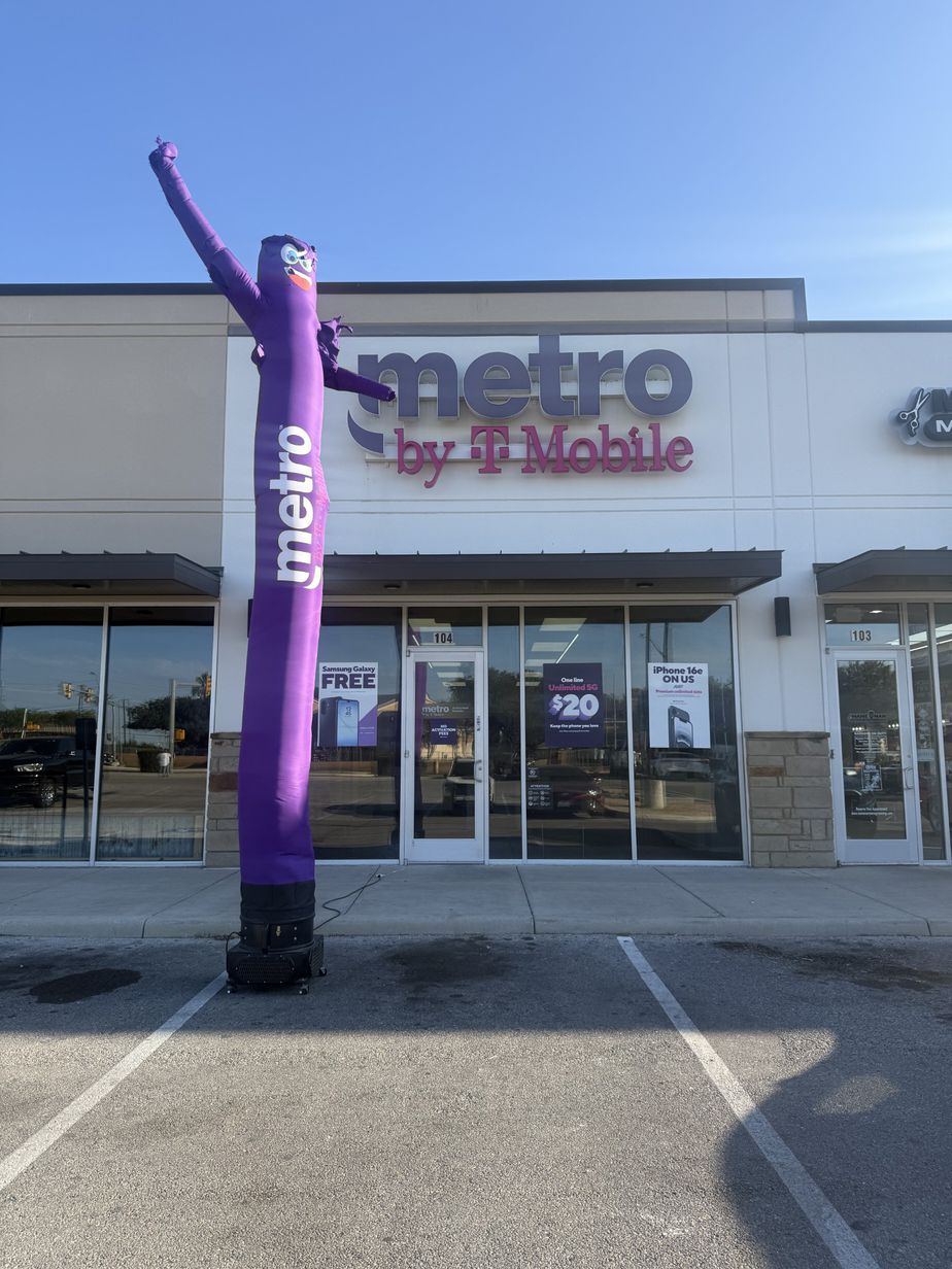 Metro by T-Mobile 2230 SE Military Dr - 2230 SE Military Dr 
