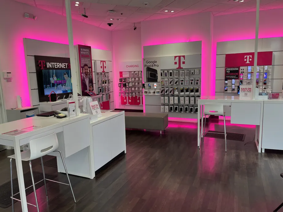  Interior photo of T-Mobile Store at Exton Square, Exton, PA 