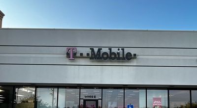 T-Mobile Authorized Retailer