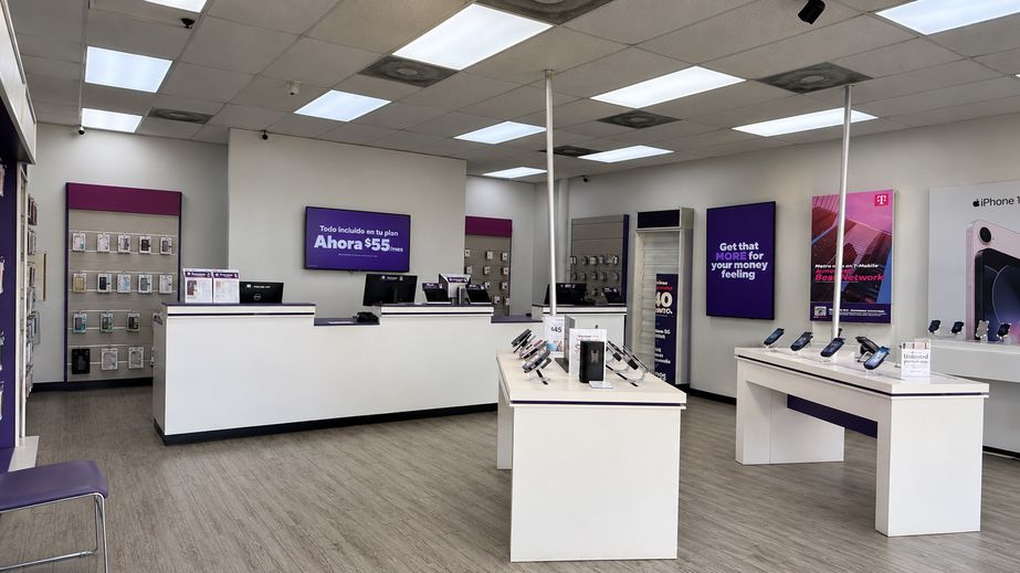 Metro by T-Mobile 9530 Homestead Rd - 9530 Homestead Rd 