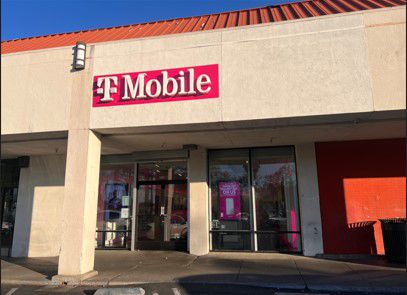 Exterior photo of T-Mobile Store at Willow Pass - Park N Shop, Concord, CA