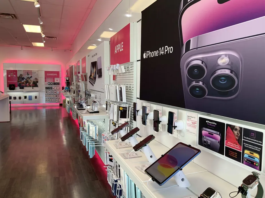  Interior photo of T-Mobile Store at Highland Rd & Fisk, White Lake, MI 
