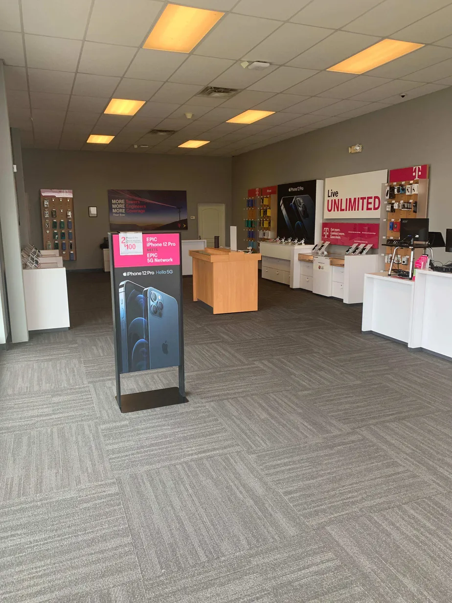 Interior photo of T-Mobile Store at Western Ave & W 32nd St, Marion, IN 
