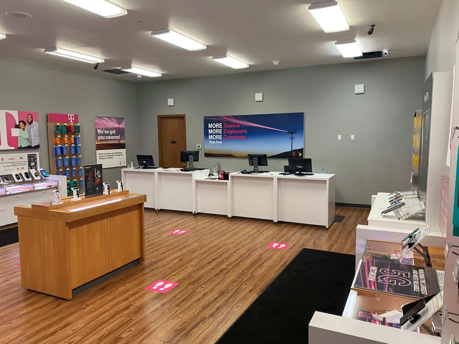 Interior photo of T-Mobile Store at NW Garden Valley Blvd & NW Goetz St, Roseburg, OR