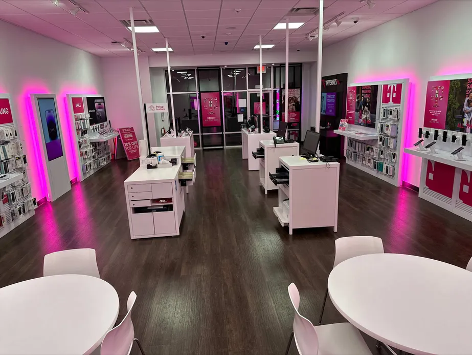 Interior photo of T-Mobile Store at Route 228 & Mars Crider Rd, Cranberry Township, PA