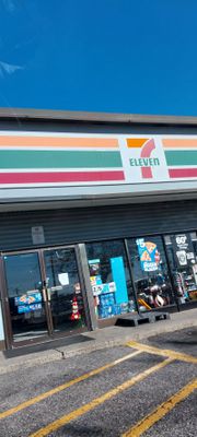 Image gallery for 7-Eleven