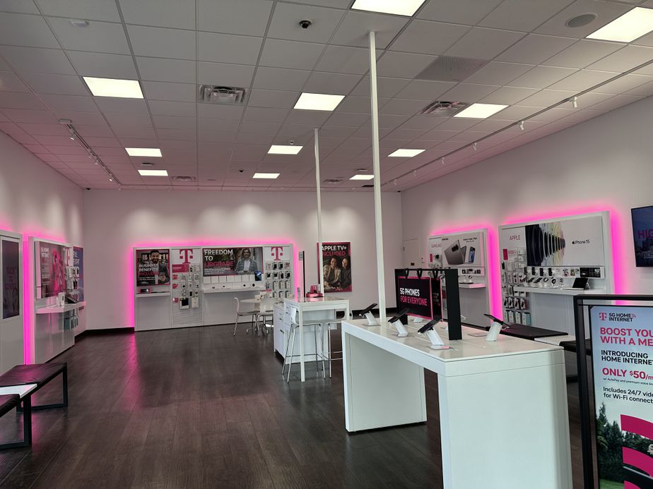 Interior photo of T-Mobile Store at China Lake & Drummond, Ridgecrest, CA
