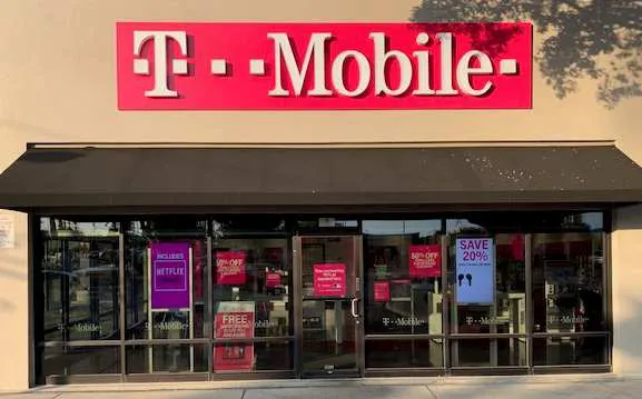 Exterior photo of T-Mobile store at Austin Hwy & Harry Wurzbach, San Antonio, TX