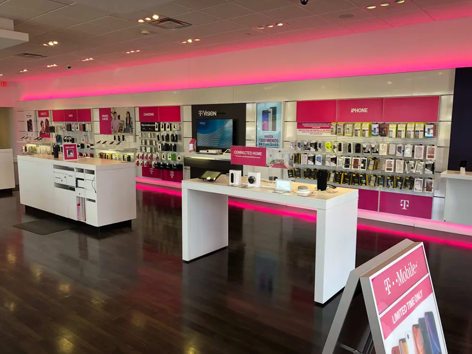 Interior photo of T-Mobile Store at Avenue K & Parker, Plano, TX