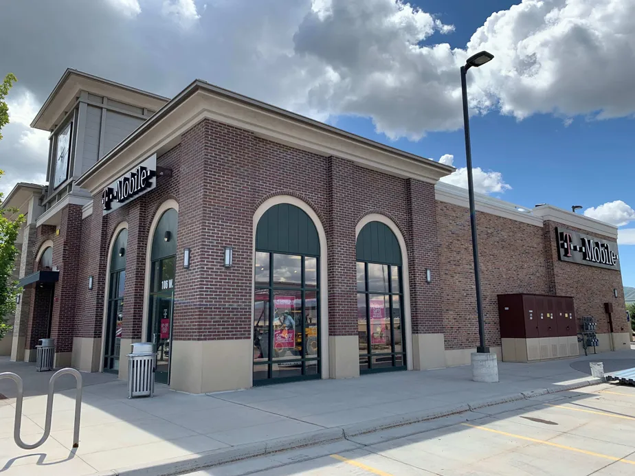 Exterior photo of T-Mobile store at 11400 South & State Street, Sandy, UT