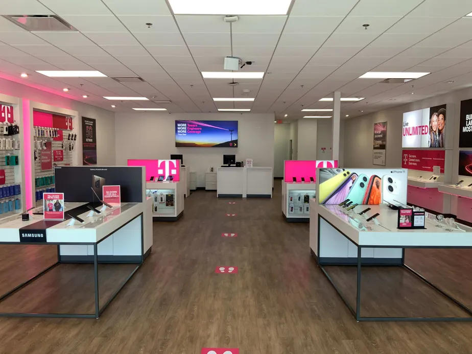 Interior photo of T-Mobile Store at Palm Valley, Round Rock, TX
