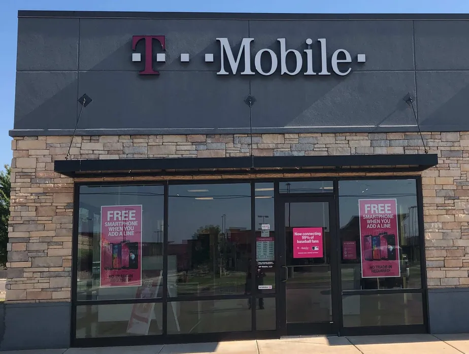 Exterior photo of T-Mobile store at 19th St & Telephone Rd, Moore, OK
