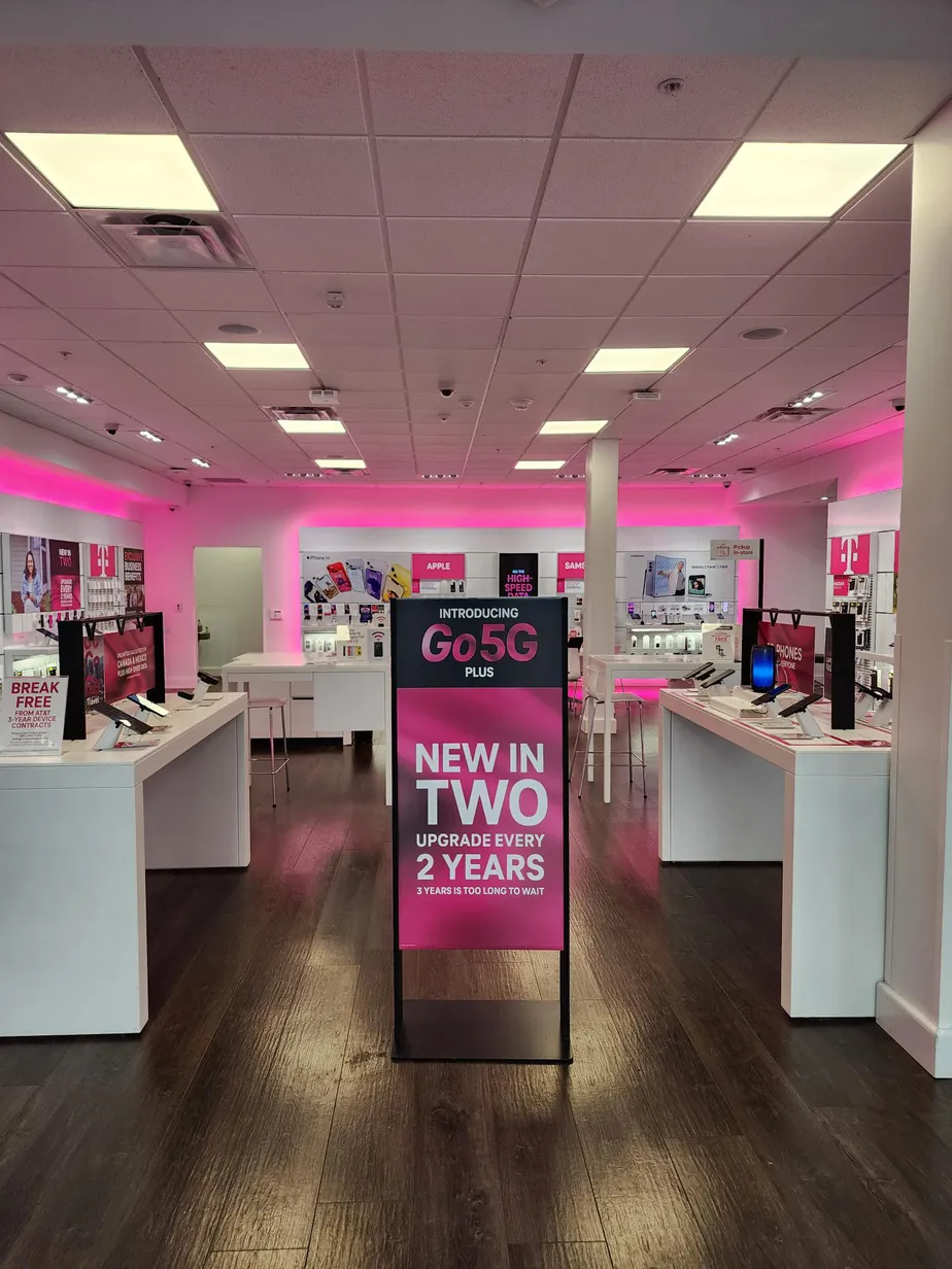  Interior photo of T-Mobile Store at Washington Square, Portland, OR 