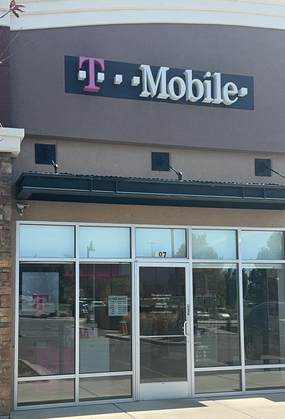 Exterior photo of T-Mobile Store at Redwood Rd & Crossroads Blvd, Saratoga Springs, UT