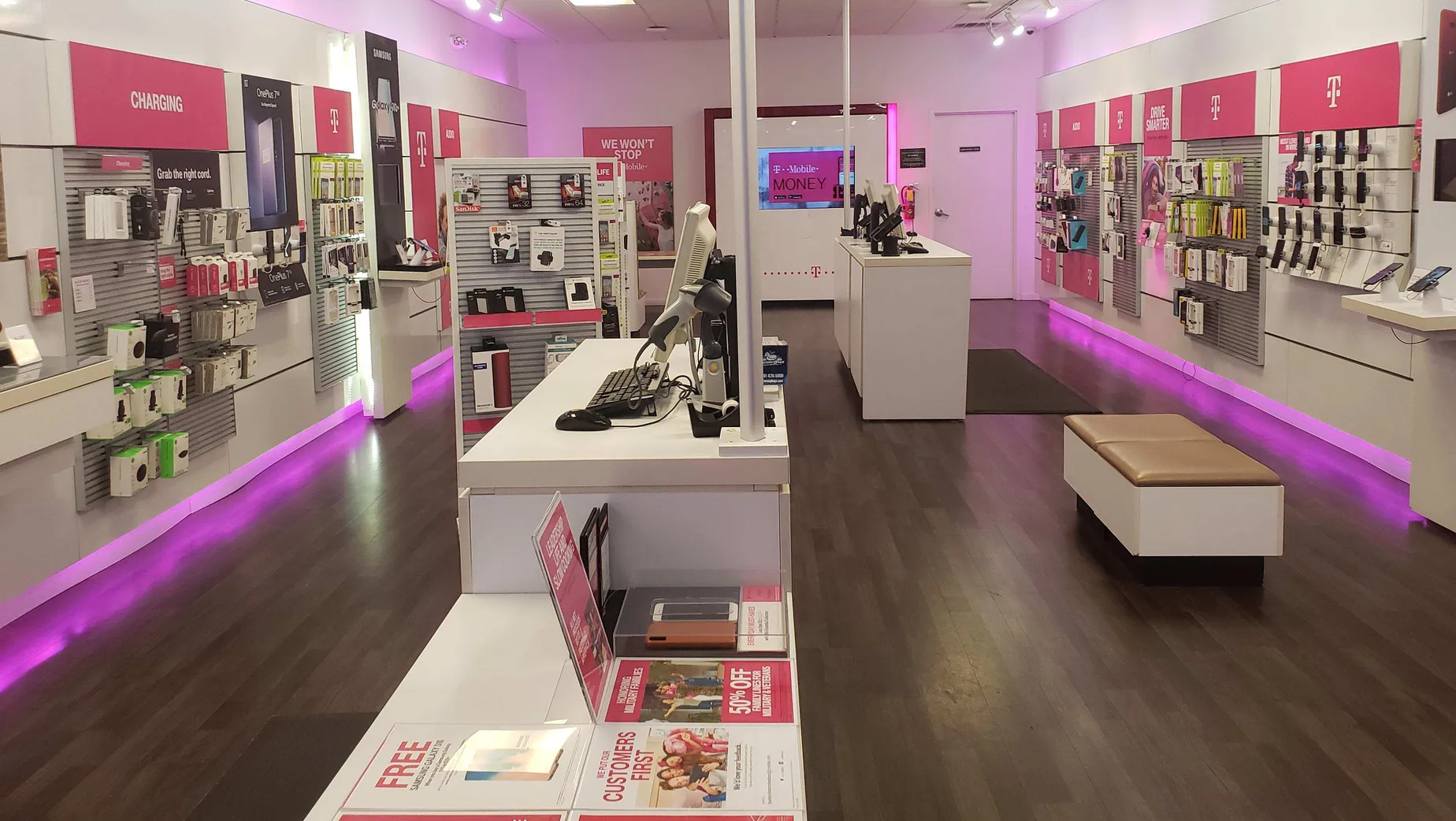 TMobile Ramsey Street & Treetop Dr Fayetteville, NC