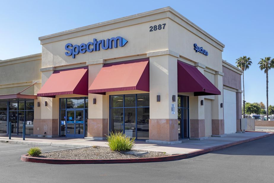 Spectrum - 2887 W Florida Ave 