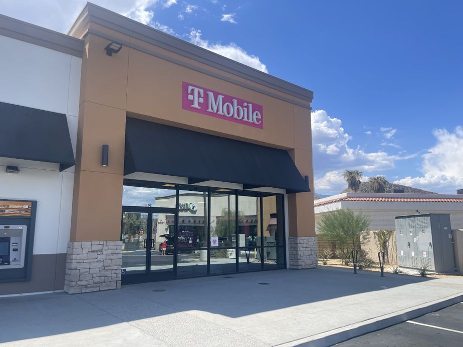 Exterior photo of T-Mobile Store at Hwy 111 & Fred Waring, Palm Desert, CA