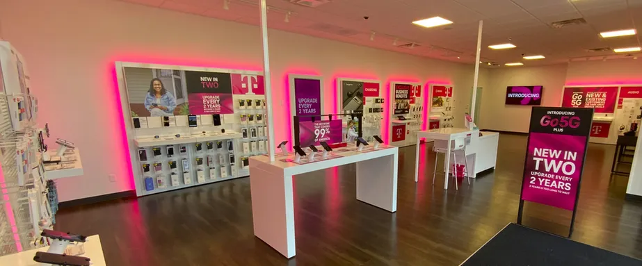  Interior photo of T-Mobile Store at 4th St SW & Technology Pl, Waverly, IA 