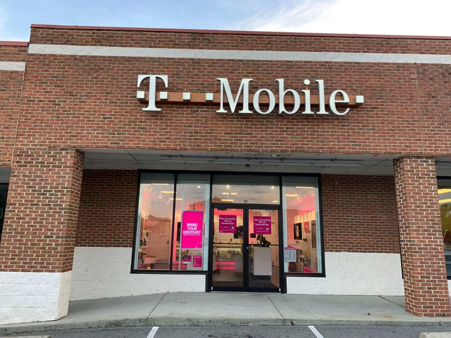 Exterior photo of T-Mobile store at Dreher Rd & Augusta Rd, Columbia, SC