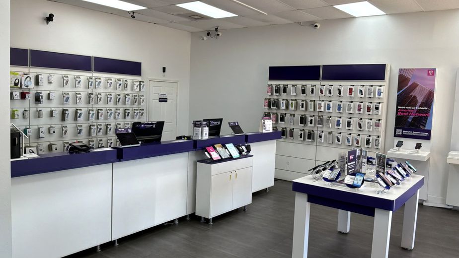 Metro by T-Mobile 6747 Bridge St - 6747 Bridge St 