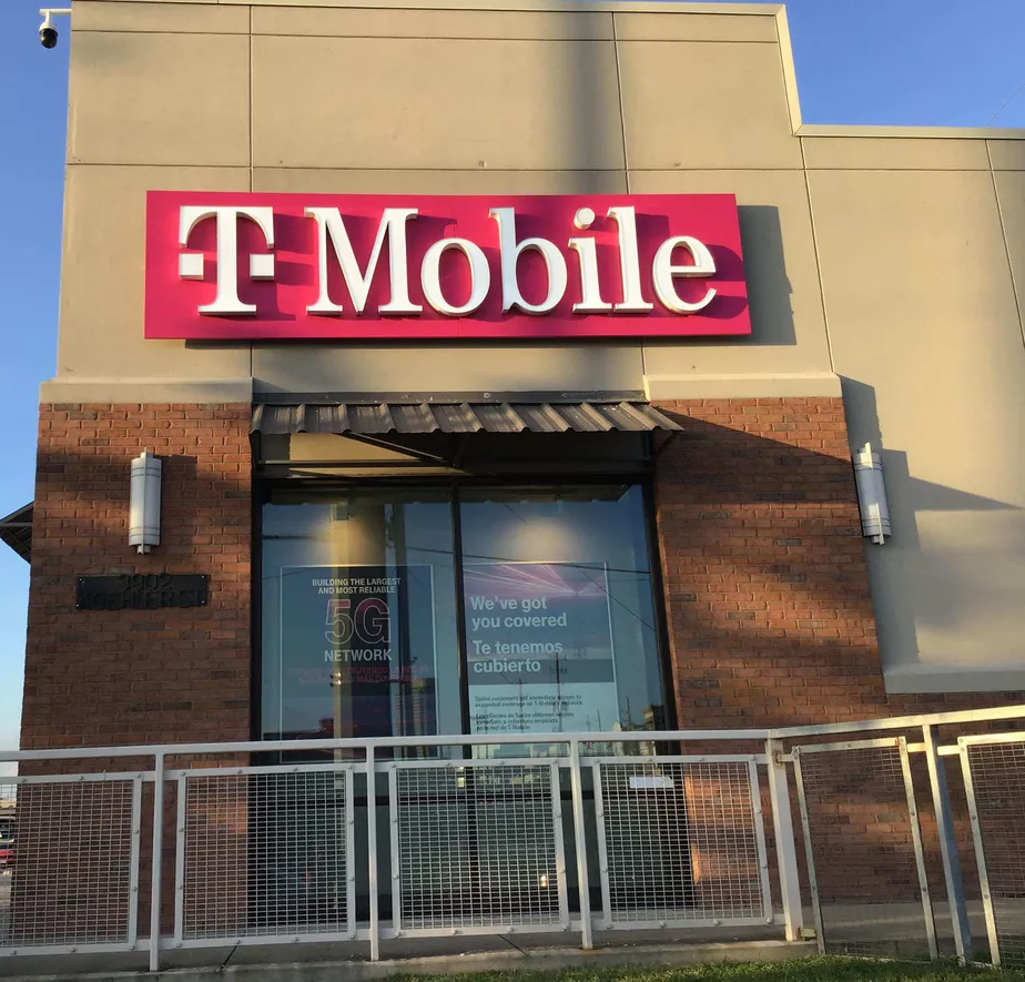 Exterior photo of T-Mobile store at Koehler St & Yale St, Houston, TX